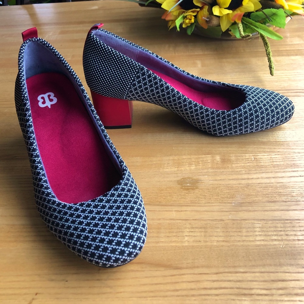 Betabrand Starting Block Heel Woven Knit 6.5